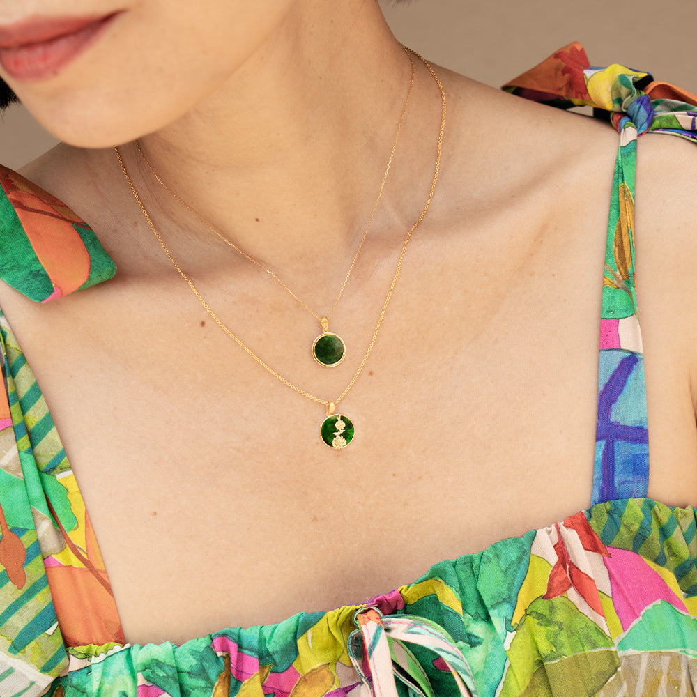 Jade Chrysanthemum Pendant