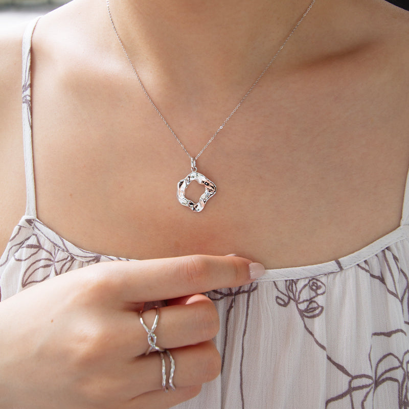 Cassie Necklace