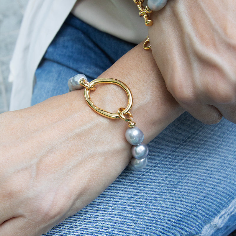 Velatti Grey Pearl Oval Charm Bracelet