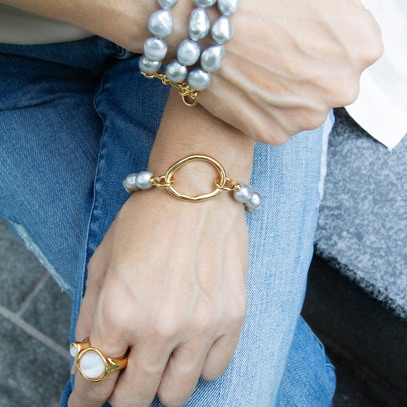 Velatti Grey Pearl Oval Charm Bracelet