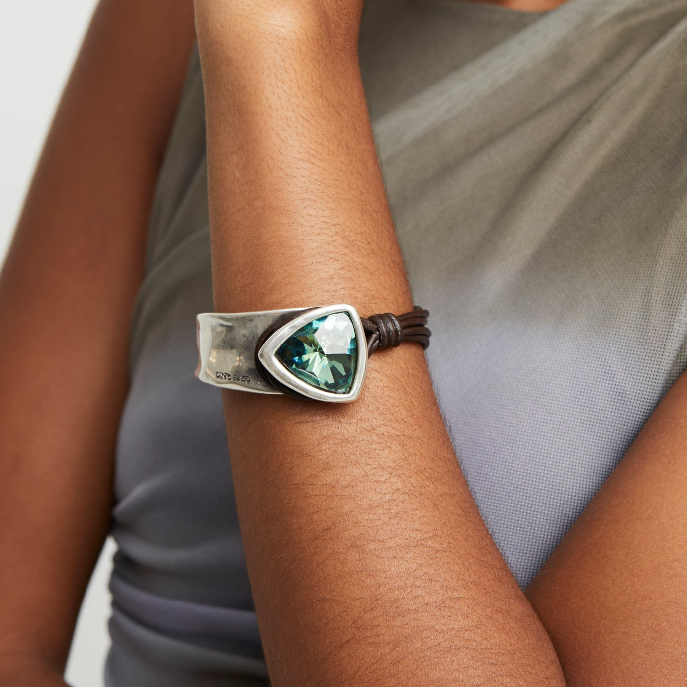 UNOde50 Leather & Silver Green Crystal Bracelet