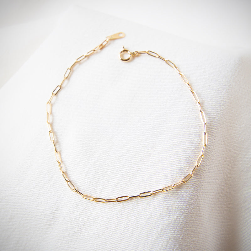 18K Gold Barely There Paperclip Chain Bracelet