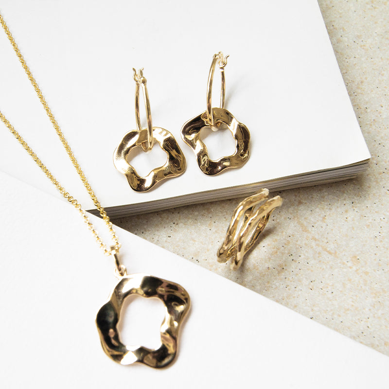 Cassie Necklace