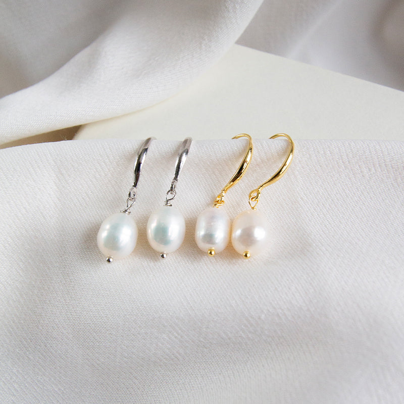 Essence Pearl Earrings