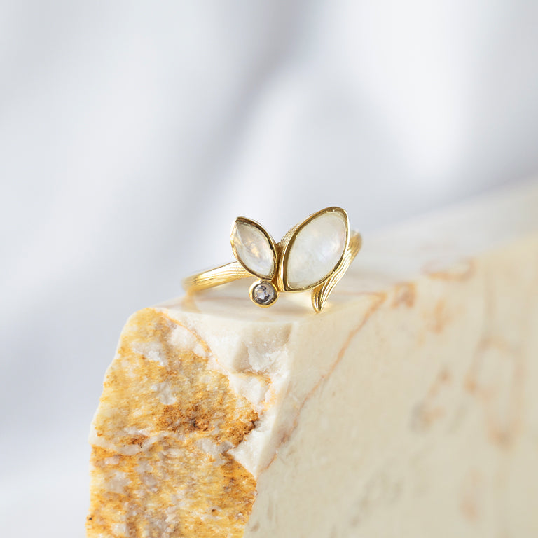 Leafline Ring