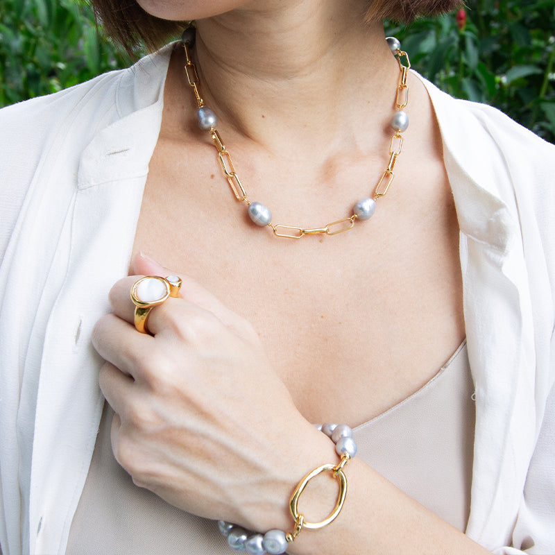 Velatti Short Link Chain with Freshwater Pearls