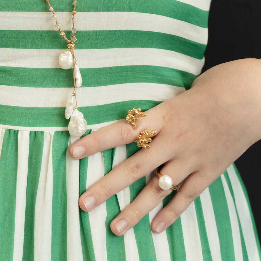 Velatti Floral Bouquet Ring