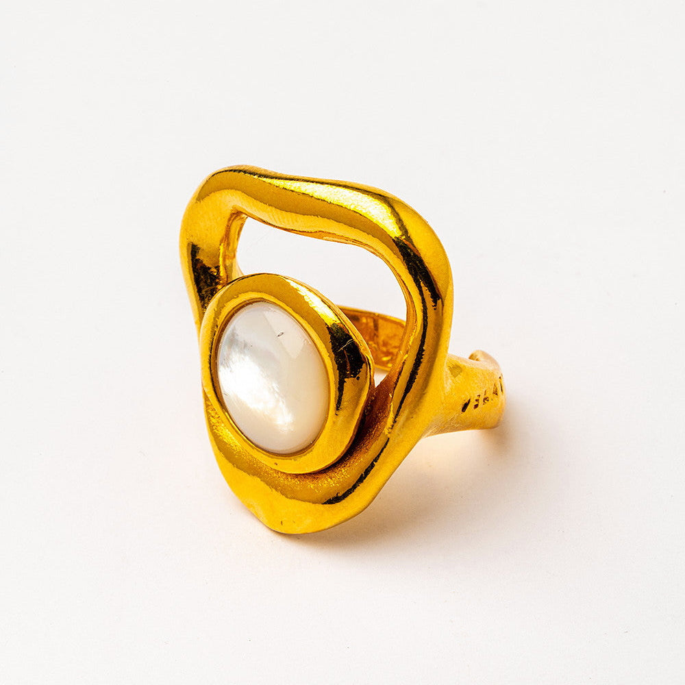 Velatti Trilunal Ring