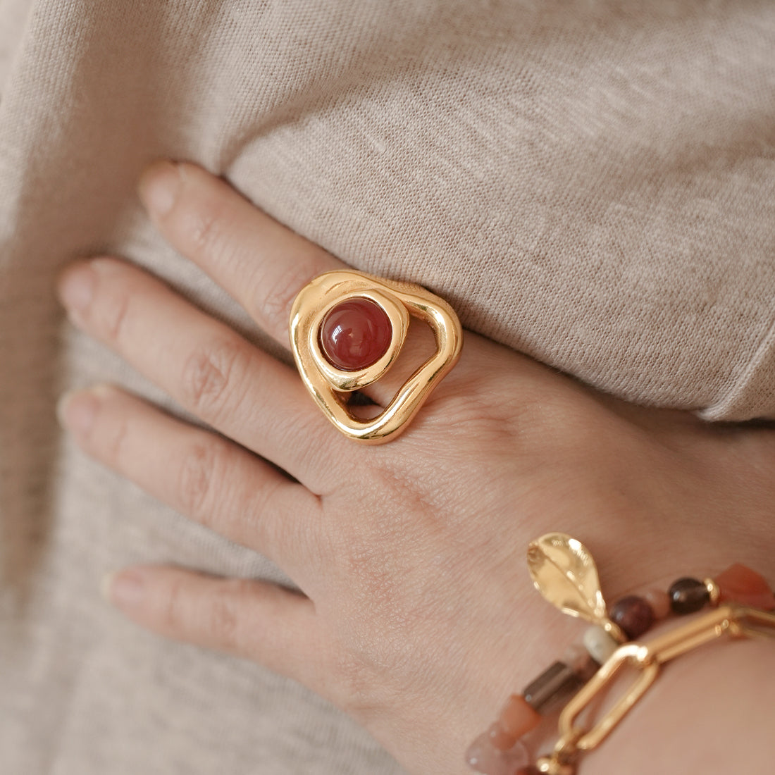 Velatti Trilunal Ring
