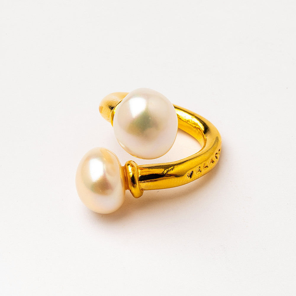 Velatti Twisted Double Freshwater Pearl Ring