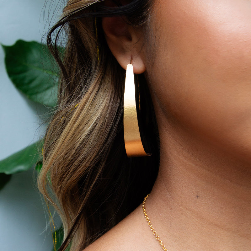 XL Curves Loop Earrings