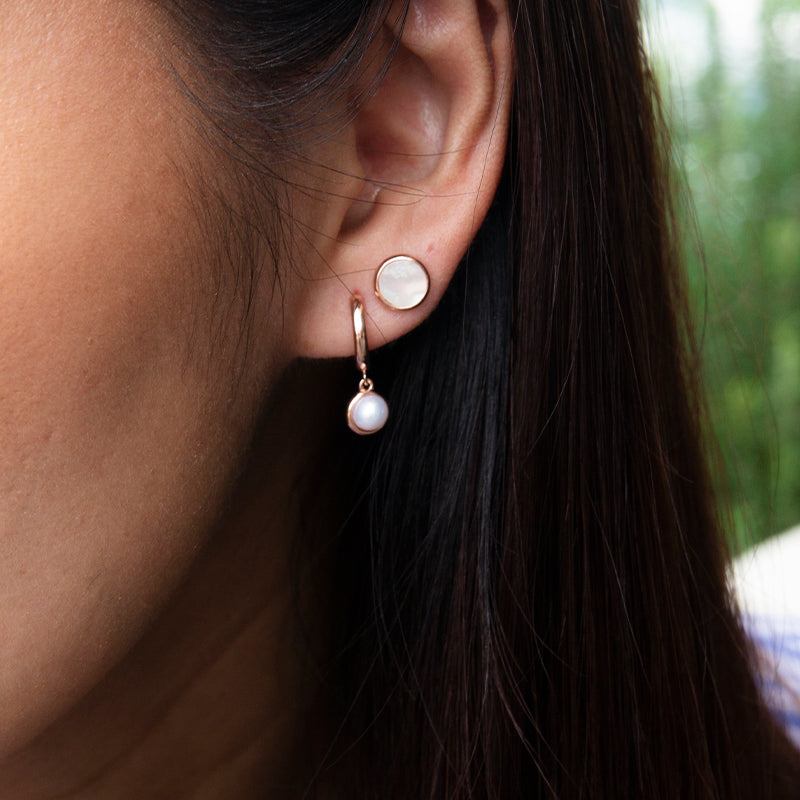 Mother of Pearl Circle Studs