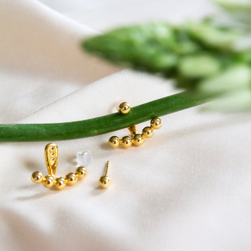 Dotty 18k Gold Ear Jacket
