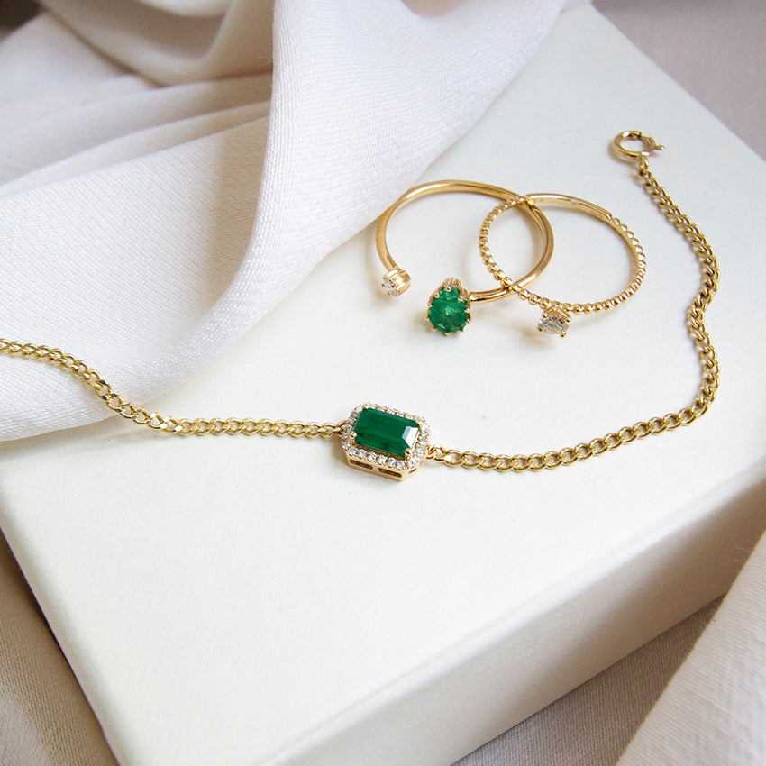 Emerald & Diamond Toi Et Moi 18k Gold Ring