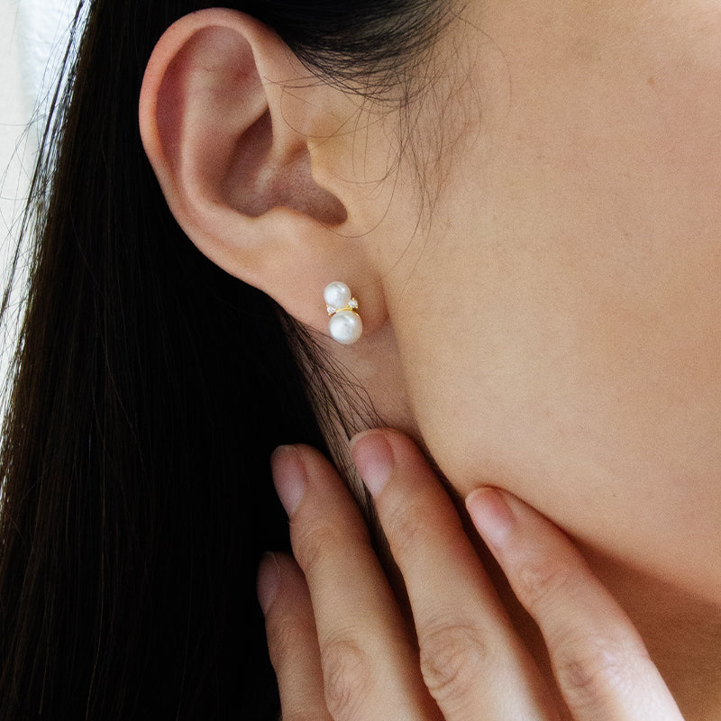 Double Pearl Studs