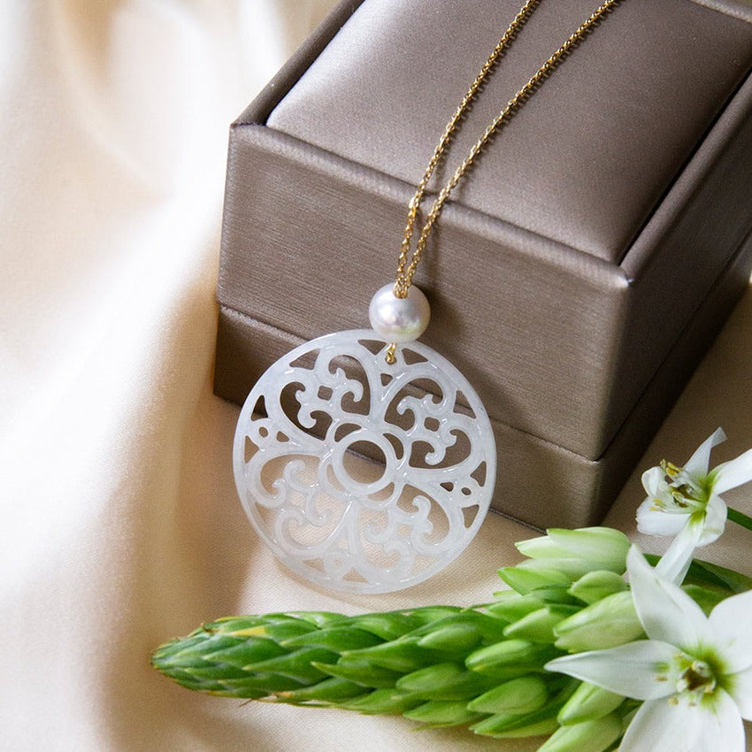Annie Vintage White Emerald Pendant with Freshwater Pearl