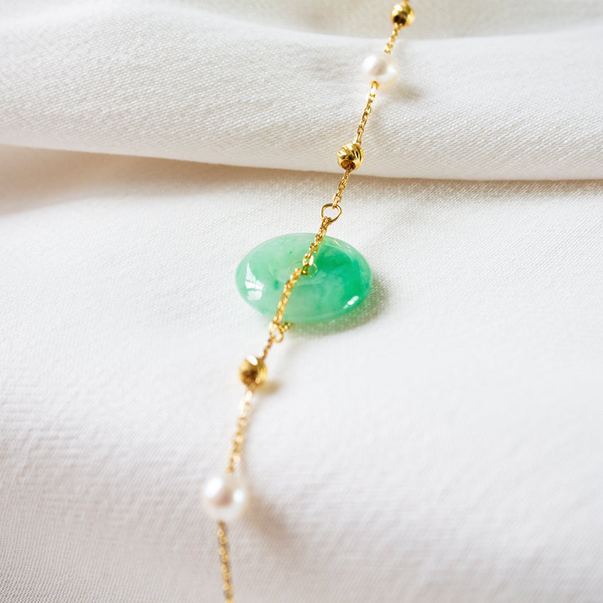 Dotted Gold and Freshwater Pearl Jade Donut 18k Gold Bracelet