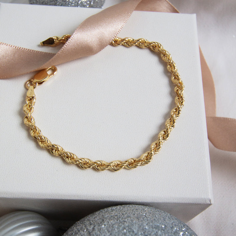 Leda Twist Bracelet