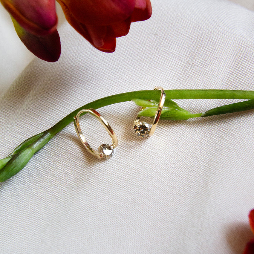 Luna Diamond 18k Gold Hoops