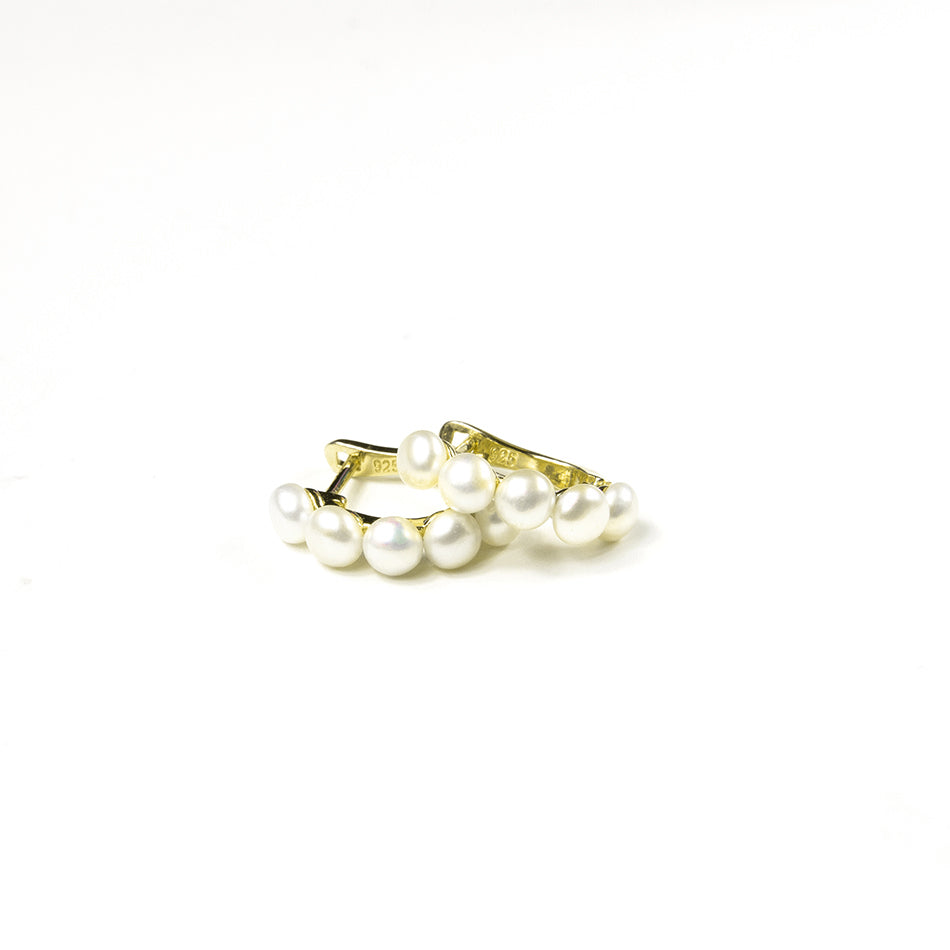 Isla Freshwater Pearl Hoops