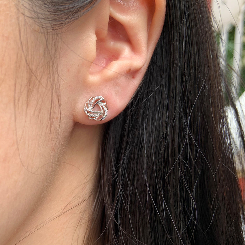 Trial Studs