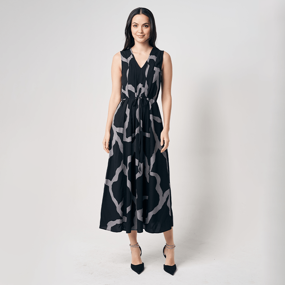 Batik Boutique Maxi Dress - Jet Chain