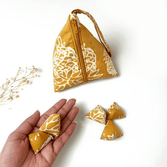 Batik Boutique Batu Seremban "Five Stones" -  	Golden Pineapple