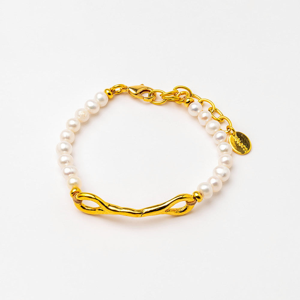 Velatti Long Figure 8 Freshwater Pearl Bracelet