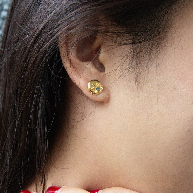 Beautiful and precious little Burma Paris clip on earrings