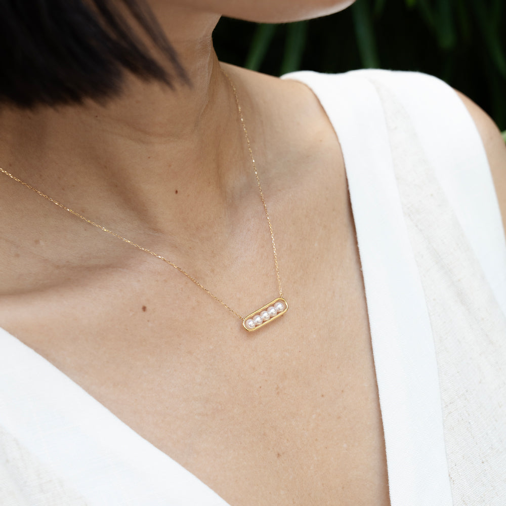 Pearl Bar No 5 Necklace