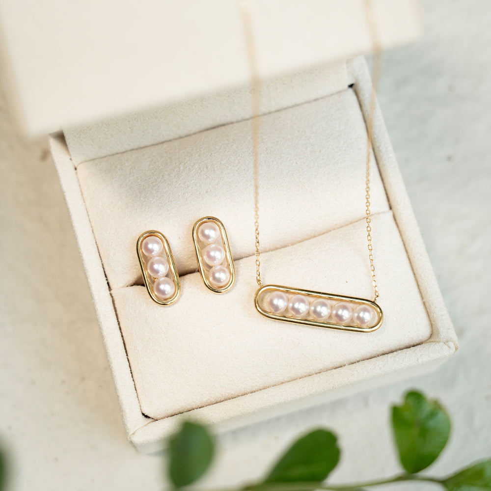 Pearl Bar No 5 Necklace