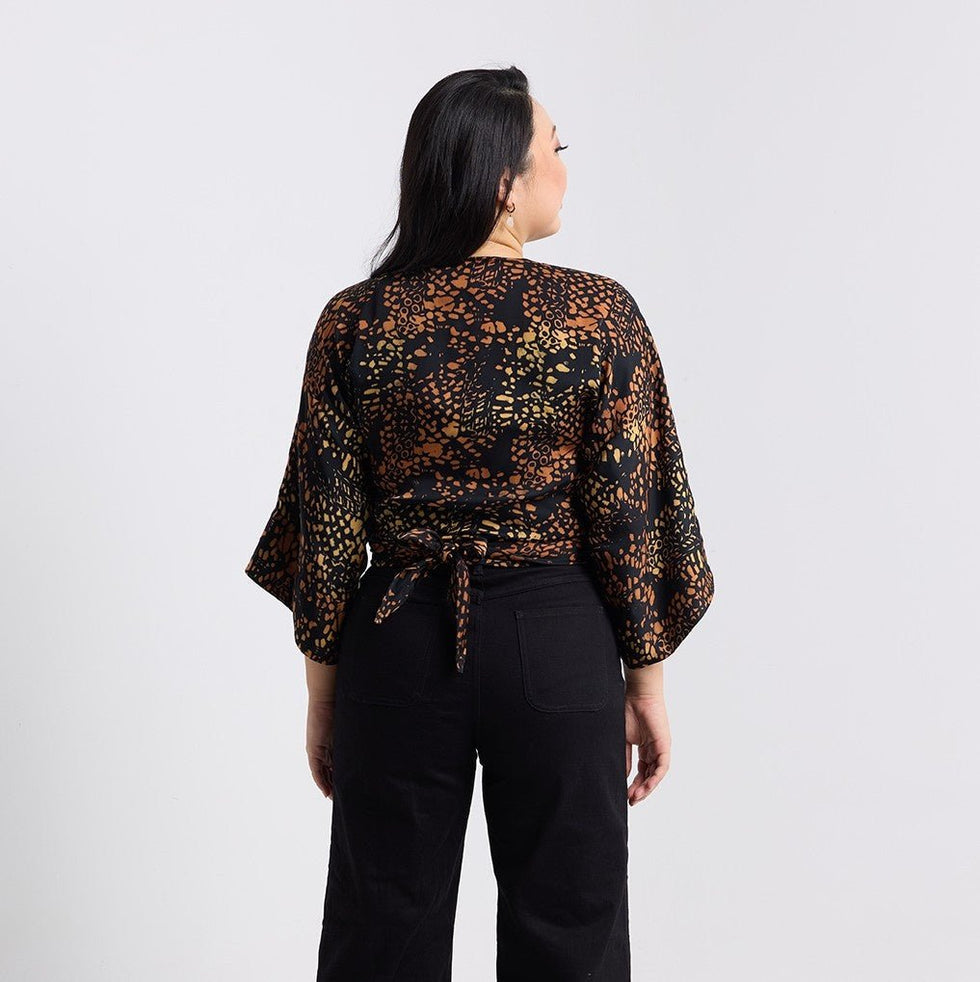 Batik Boutique Tie Front Kimono - Black Leopard