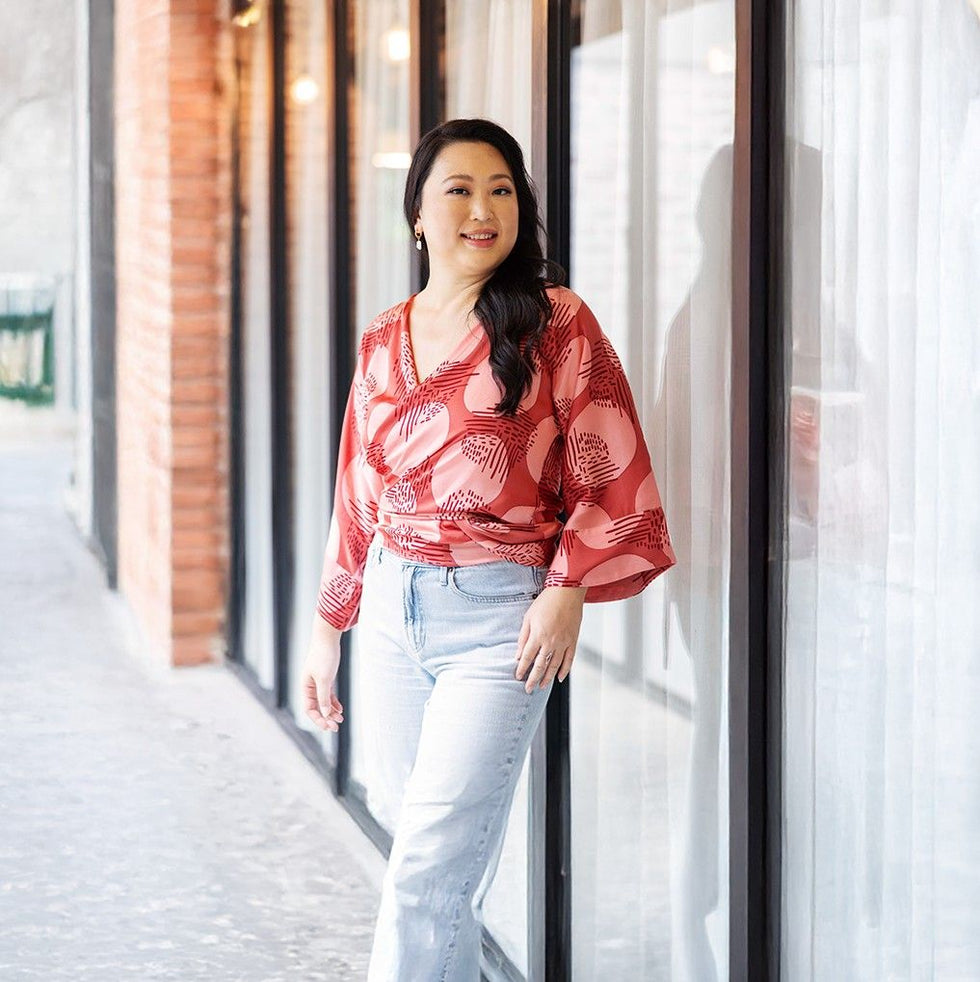 Batik Boutique Tie Front Kimono - Crimson Yuan Dian