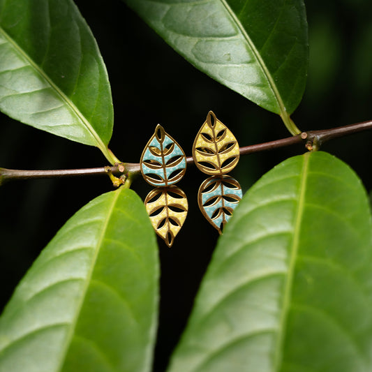 Daun Earrings
