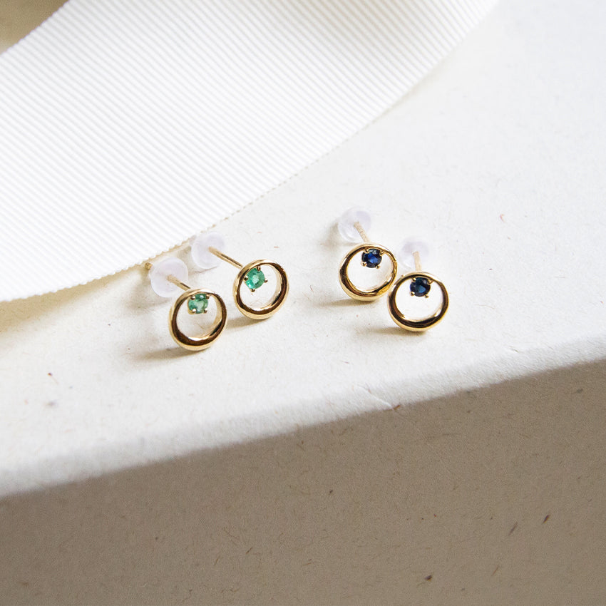 Sapphire Circle 10k Gold Studs