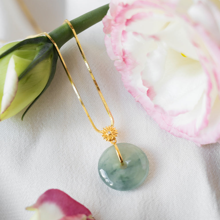 Daisy & Diamond Jade Pendant