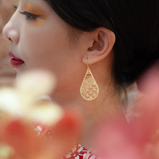 Kintsugi Teardrop Earrings