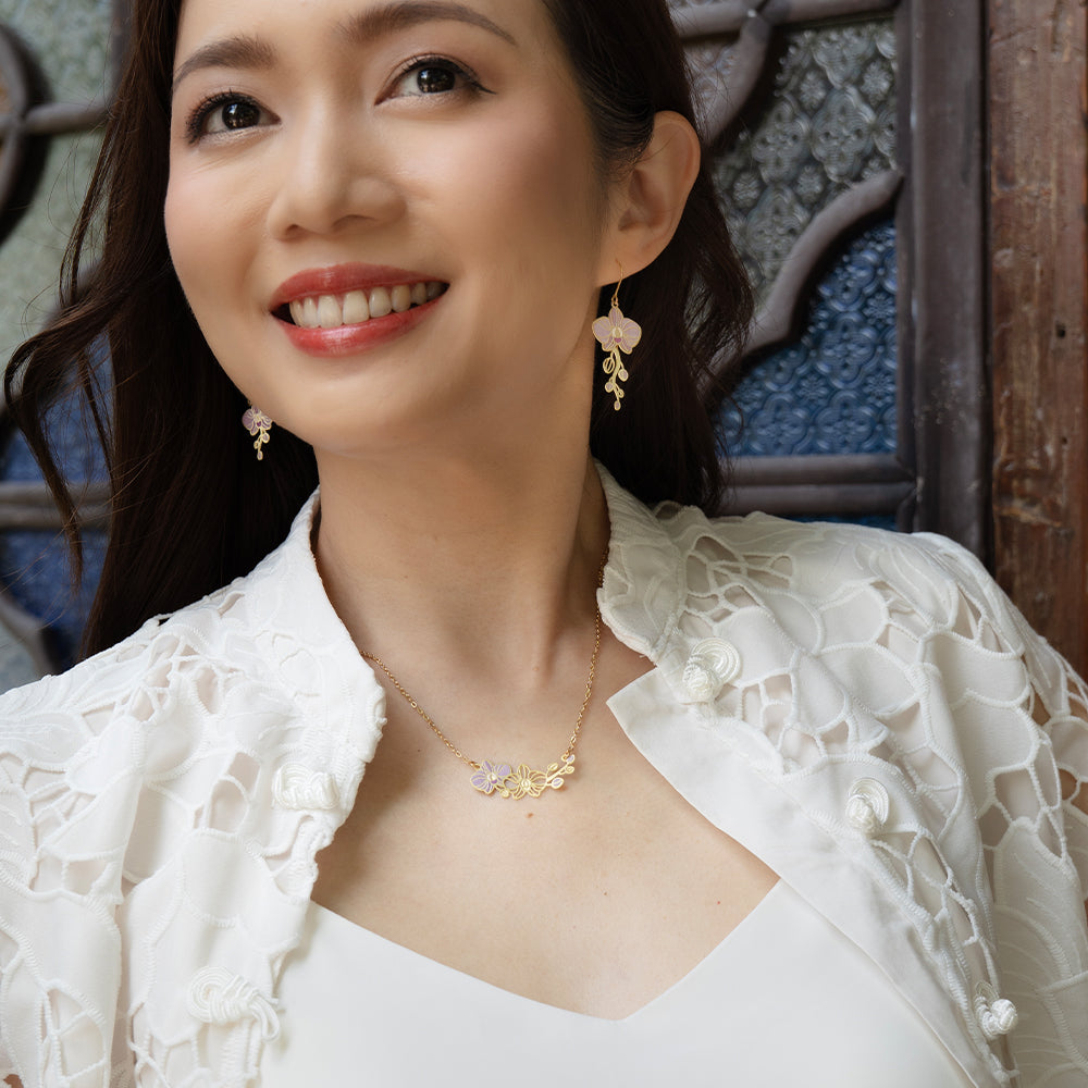Orchid Necklace
