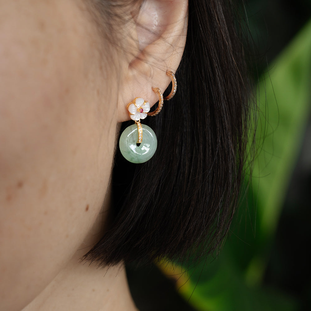 Pink Mother of Pearl Flower With Jade Donut 18K Gold Earrings