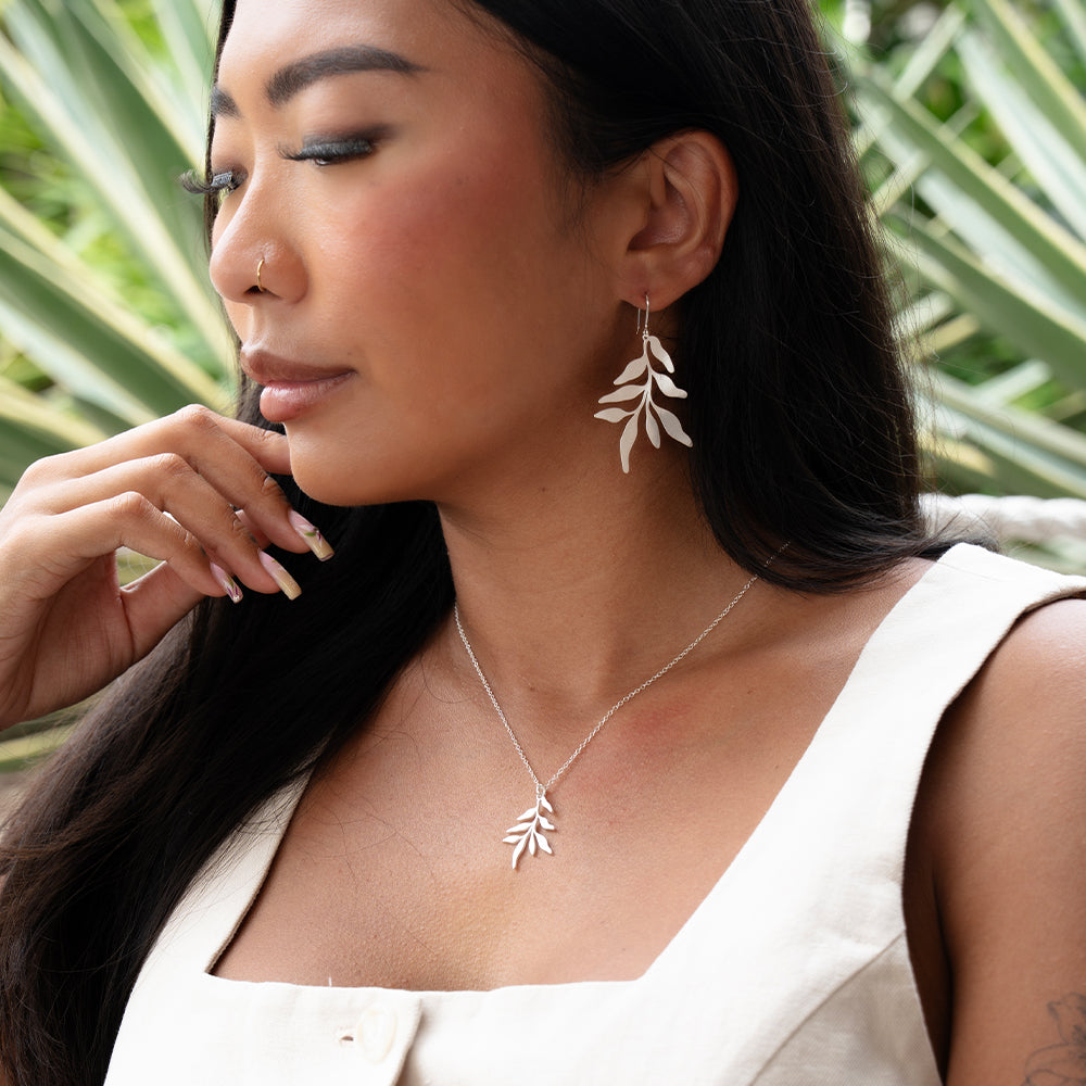 RAS Savia Daphne Hook Earrings