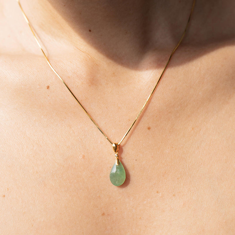 Teardrop Jade Pendant with Diamond