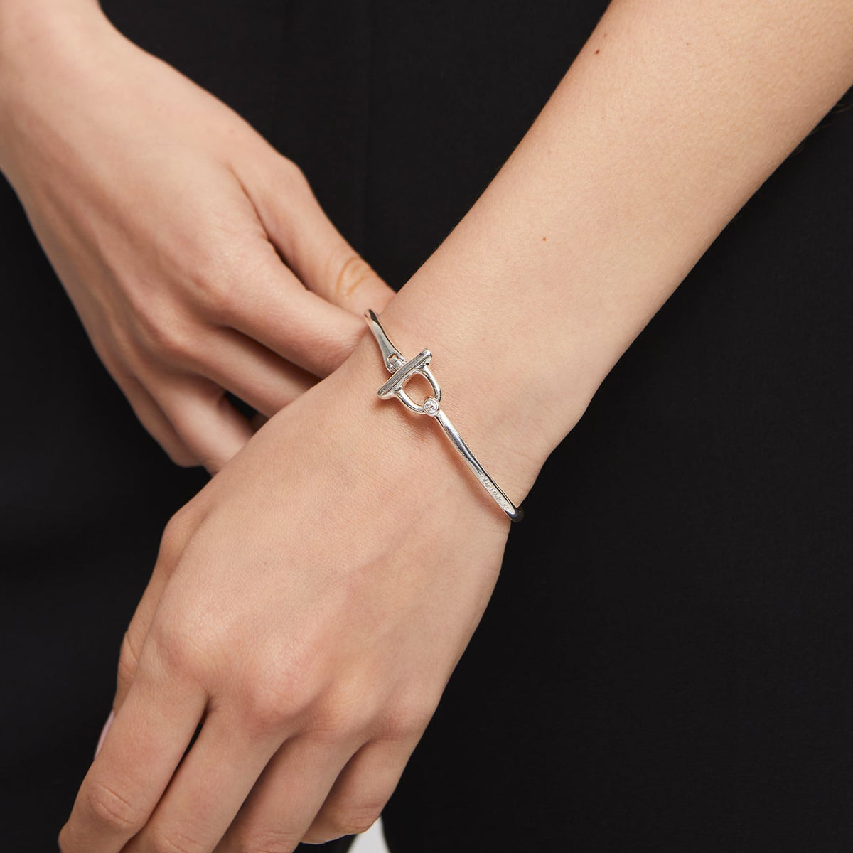 UNOde50 Indomable Cuff Bracelet