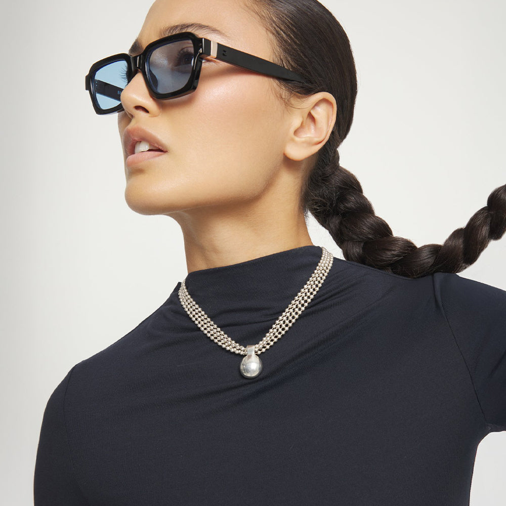 UNOde50 Multistrand Gravedad Necklace