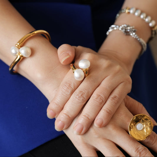 Velatti Twisted Double Freshwater Pearl Ring