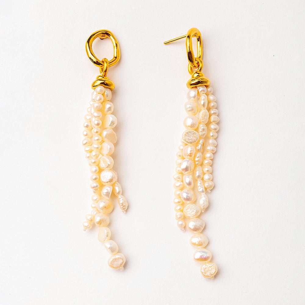 Velatti Cascada Pearl Earrings