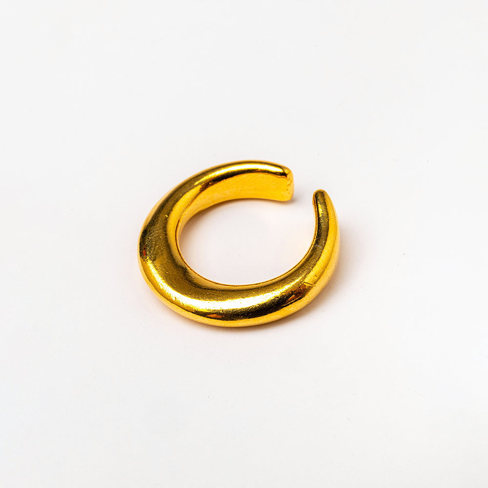 Velatti Arc Ring