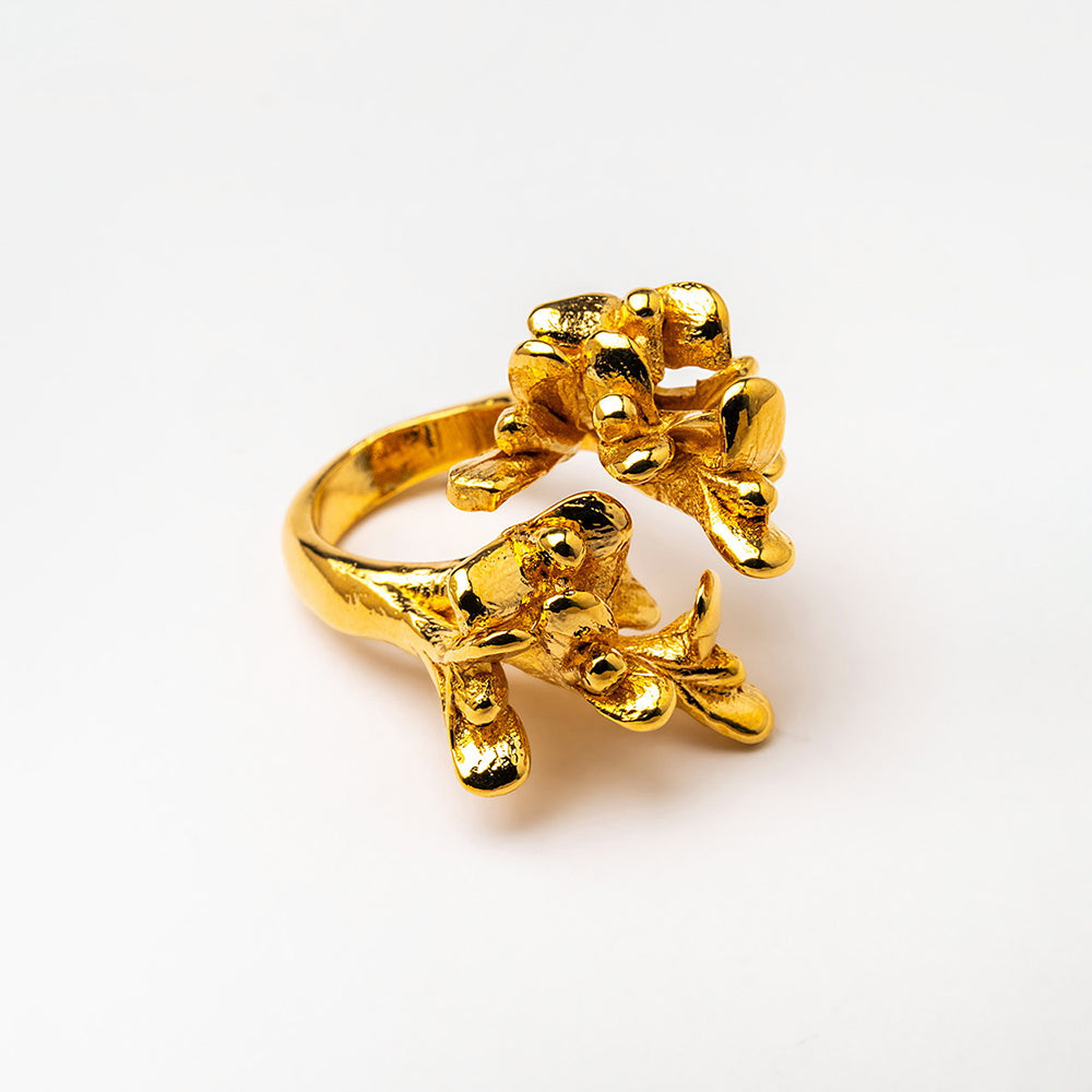 Velatti Floral Bouquet Ring