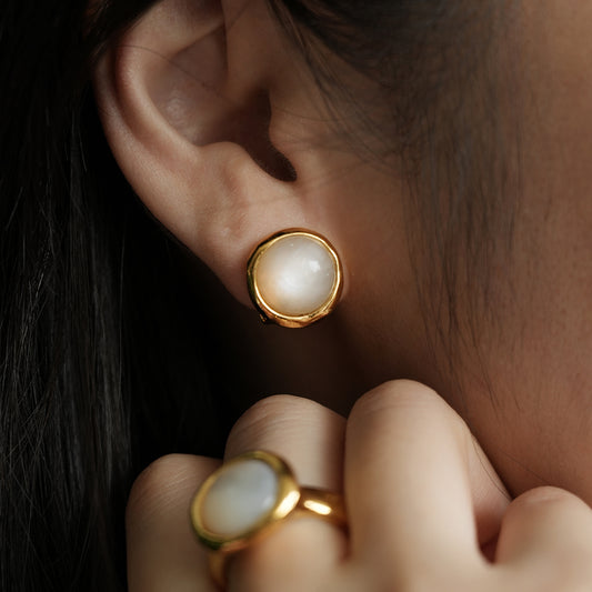 Velatti Gemstone Circle Clip Studs