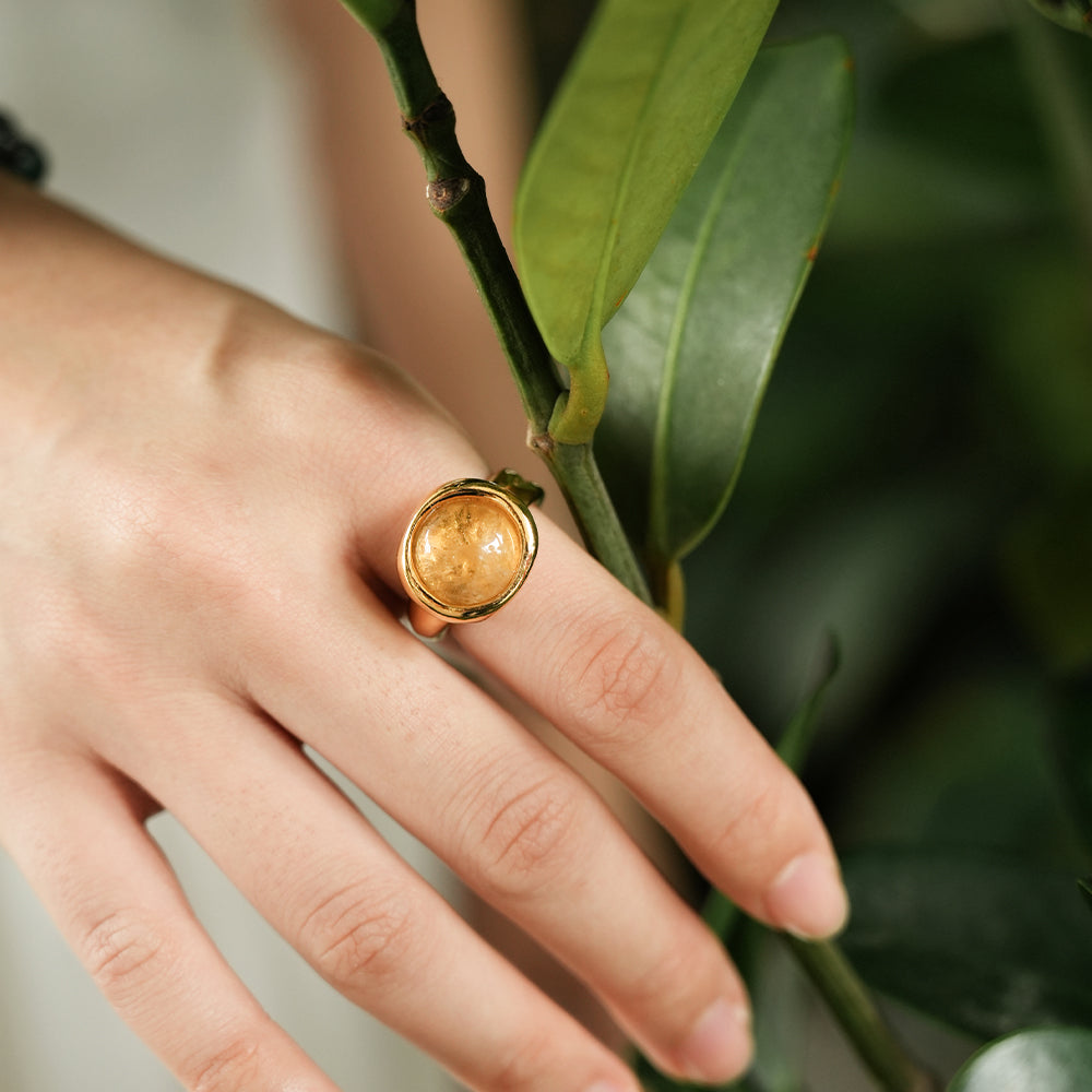 Velatti Single Medium Citine Ring