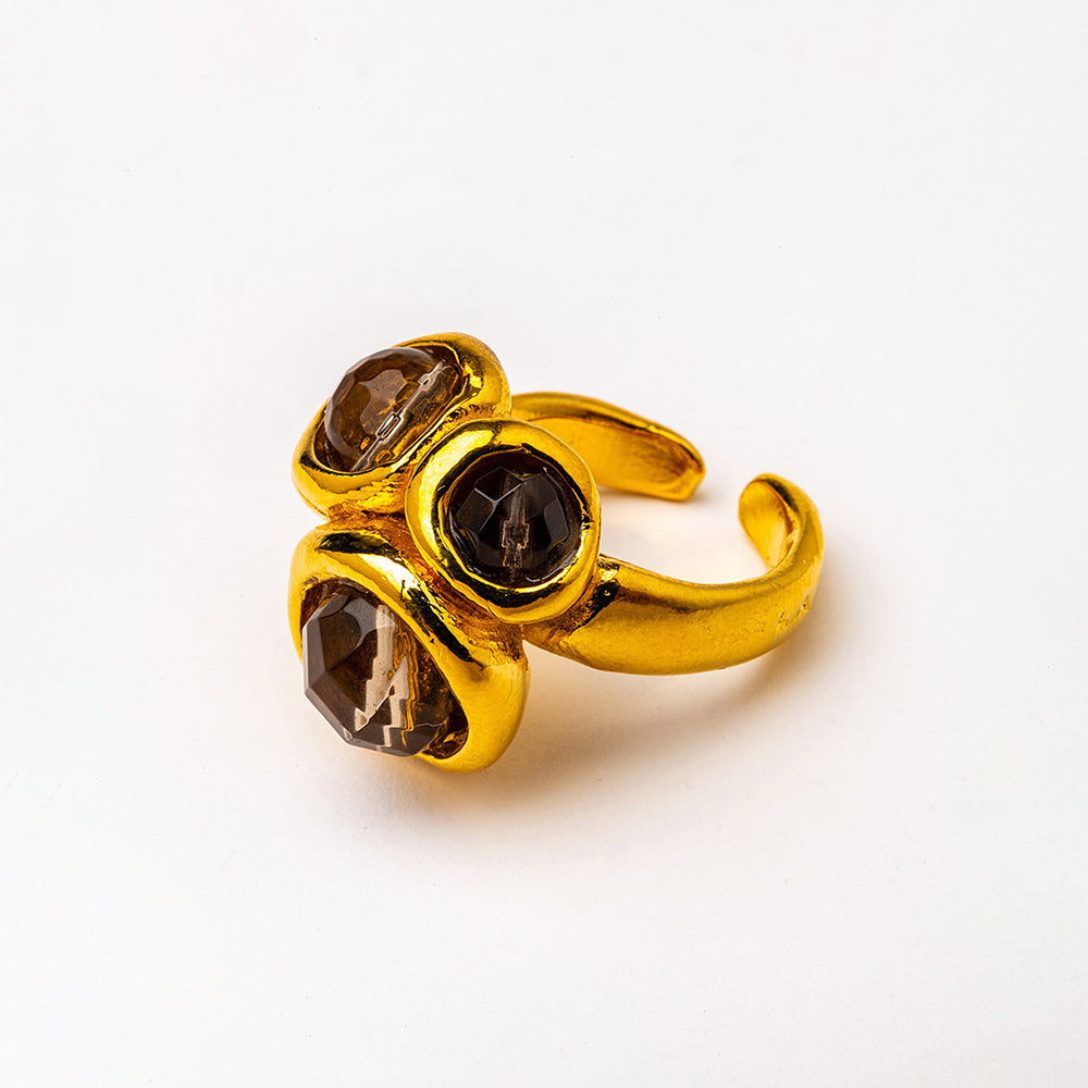 Velatti Curved Triple Gem Ring